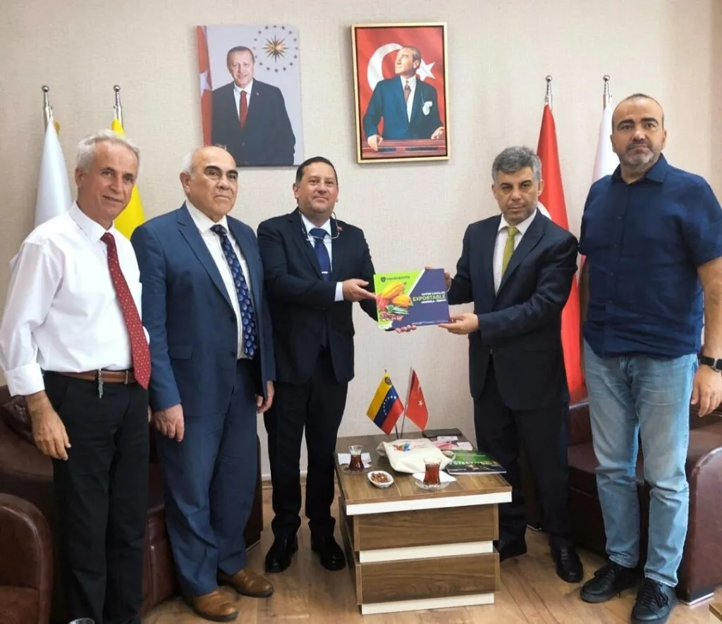 Venezuela Büyükelçisi Türk yatırımcıları ülkesine davet etti