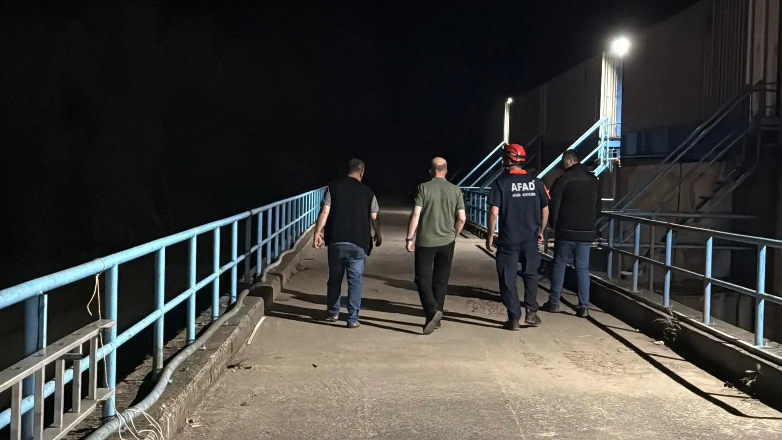 Karabük'te Filyos Çayı'na düşen siyasetçi için arama çalışması sürüyor