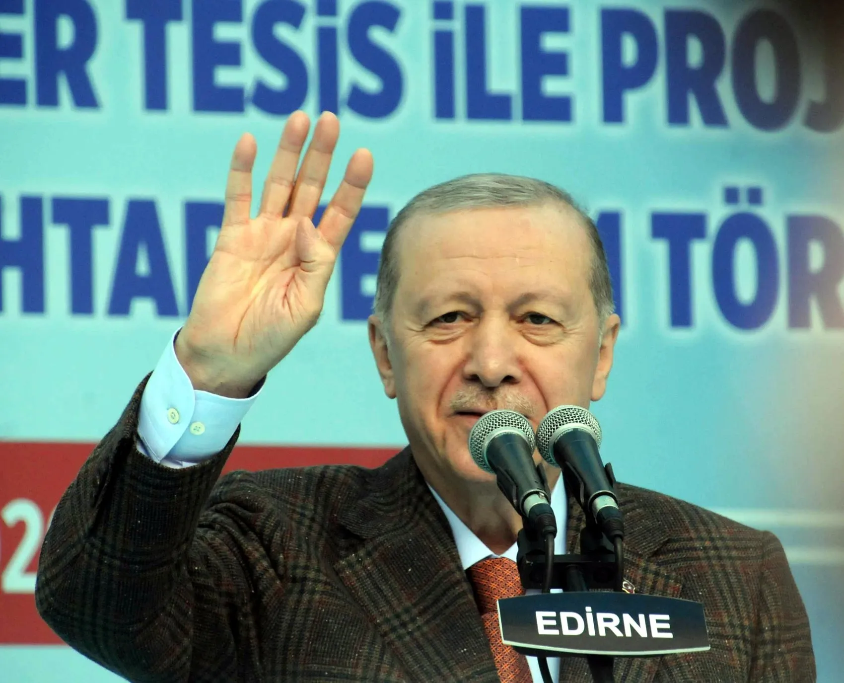 Erdoğan vekilleri militanlıkla suçladı