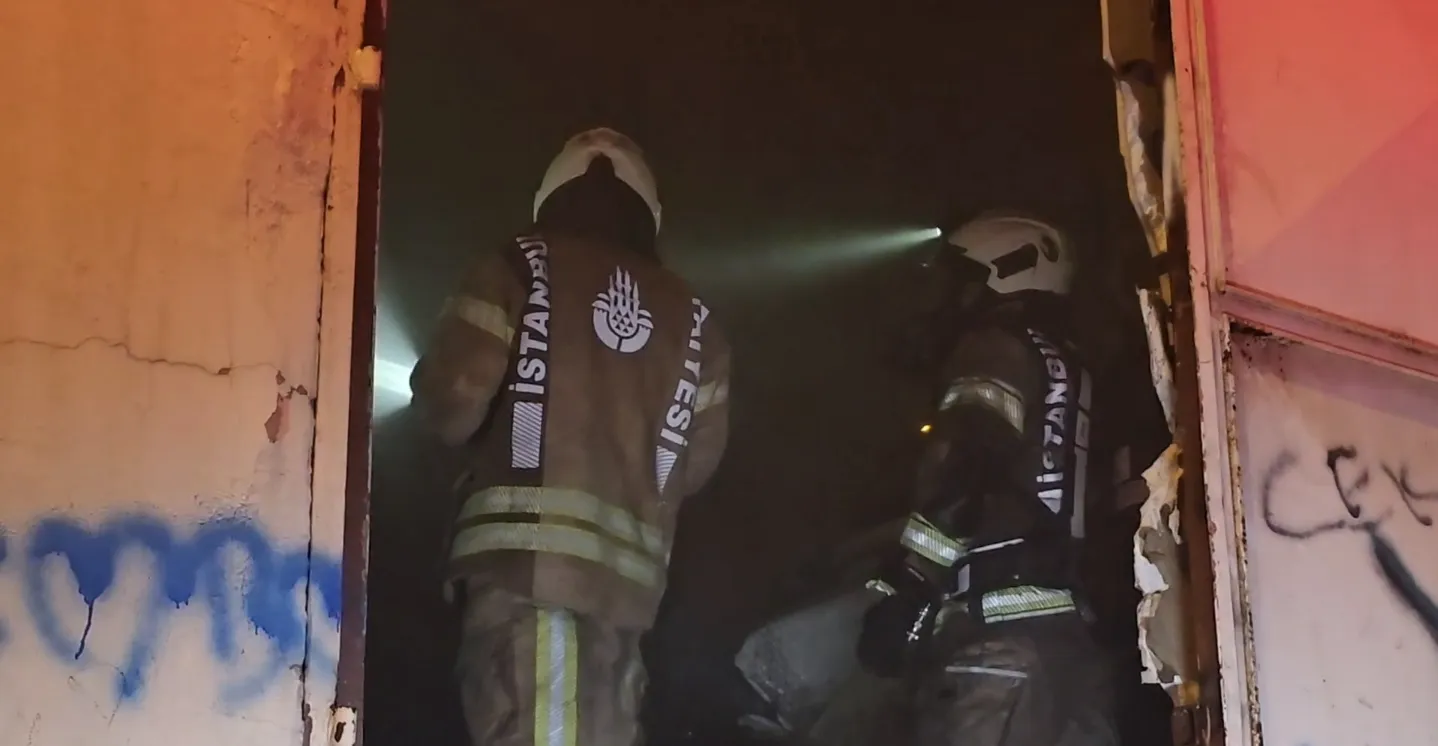 Ataşehir'de mobilya atölyesinde gece paniği