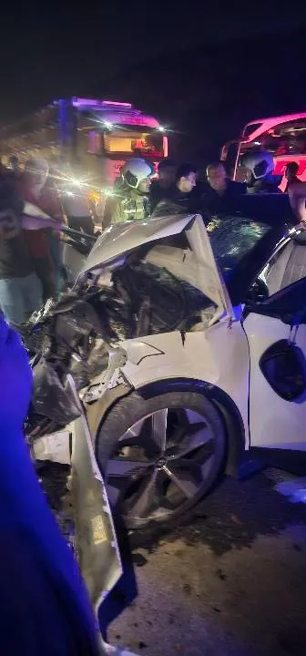 Ankara Mamak yolunda feci kaza 8 kişi yaralandı