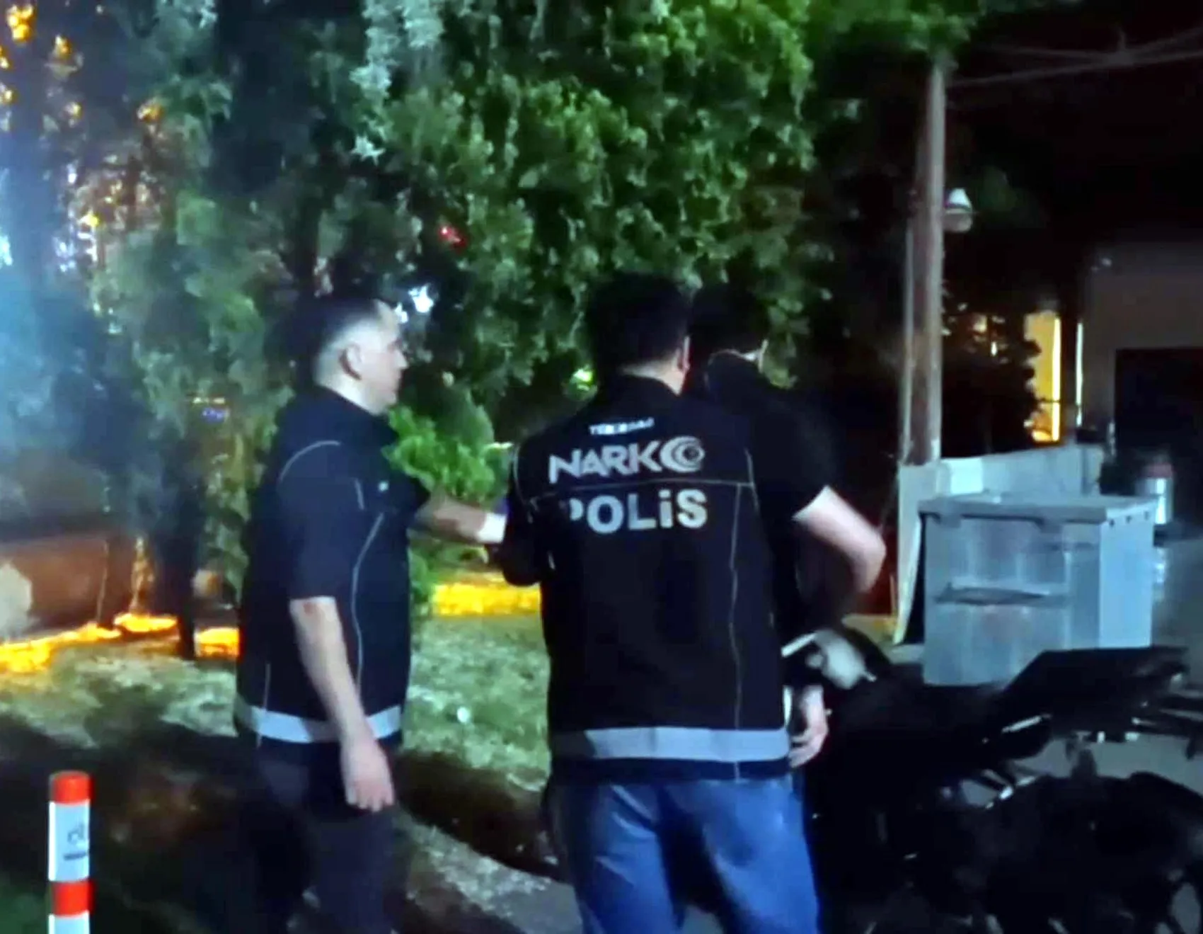Tekirdağ'da ekmek arasına saklanan uyuşturucuya polis engeli