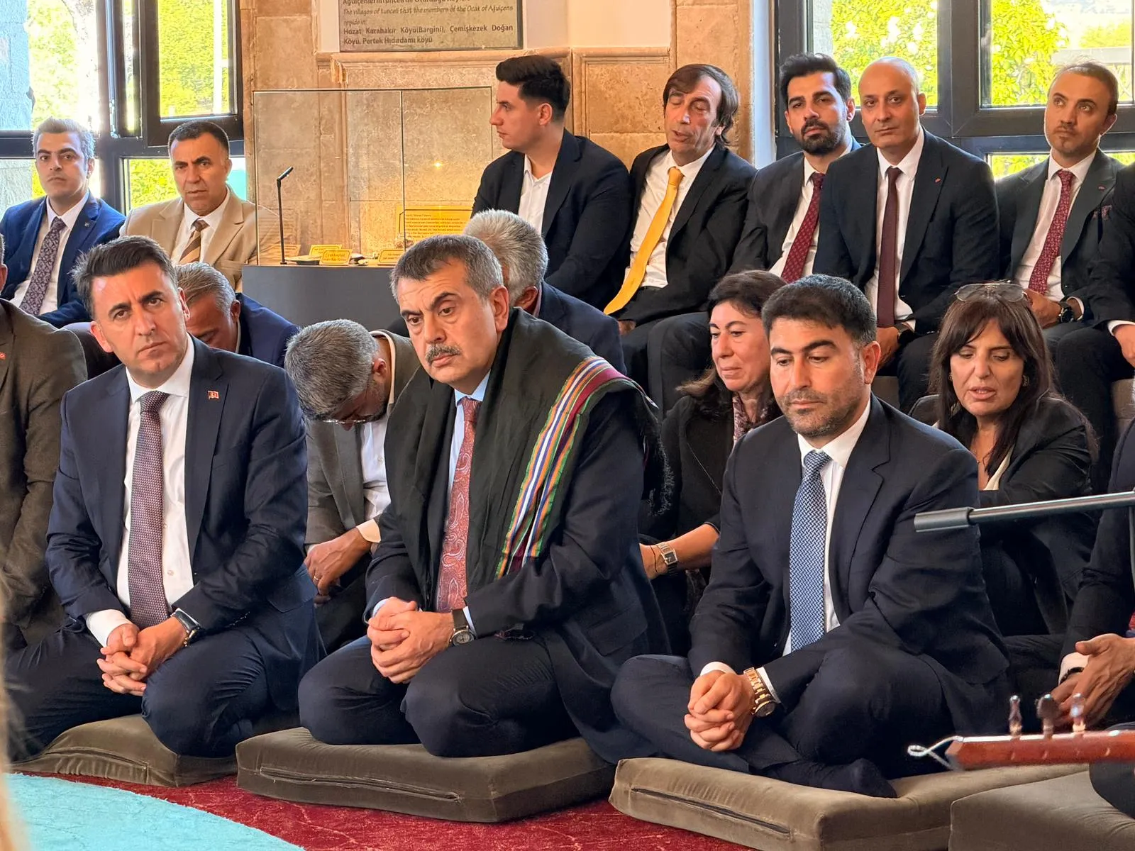 Bakan Tekin Tunceli’de Alevi eğitimi için hazırlanan 12 yeni modülü duyurdu