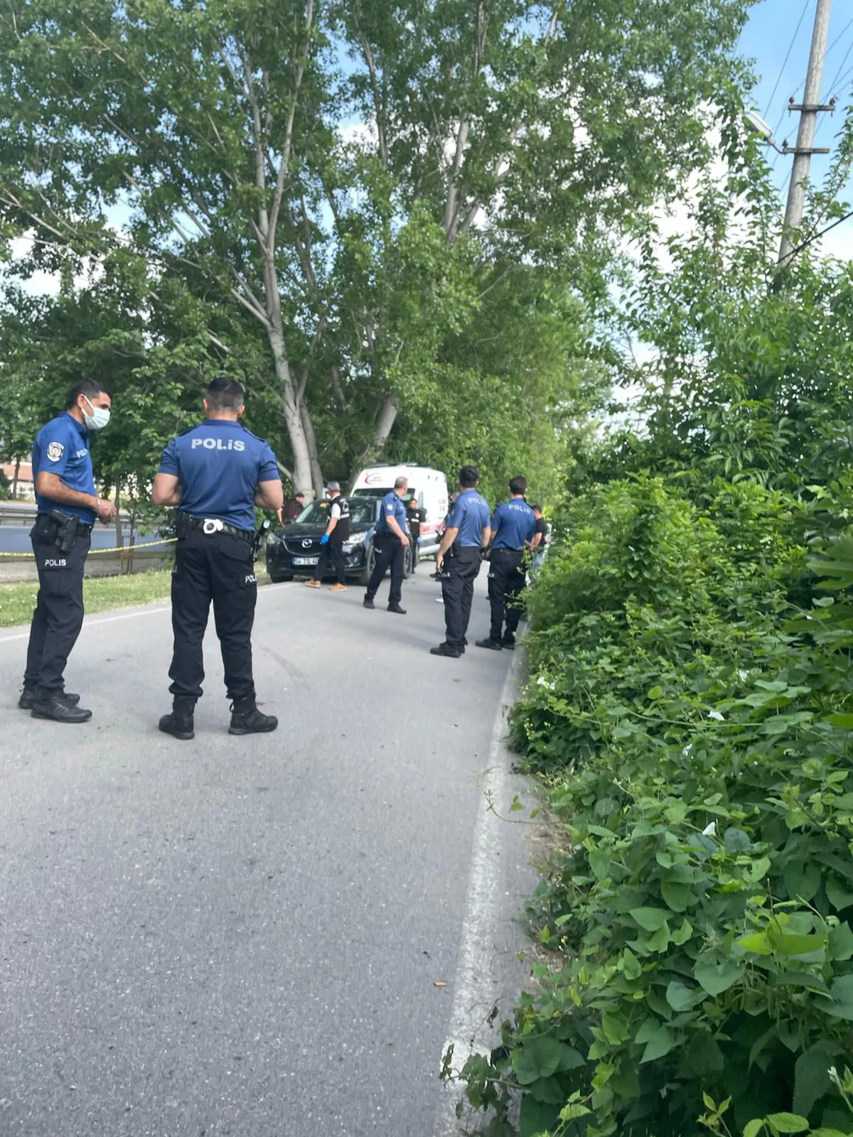 Sakarya'da park halindeki araçta şüpheli ölüm