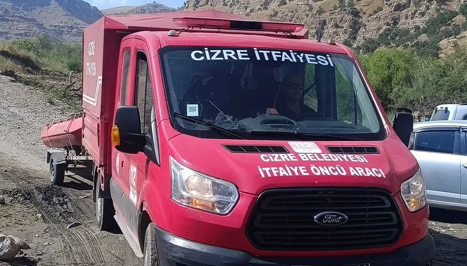 Dicle Nehri'ne giren genç akıntıya kapılarak hayatını kaybetti