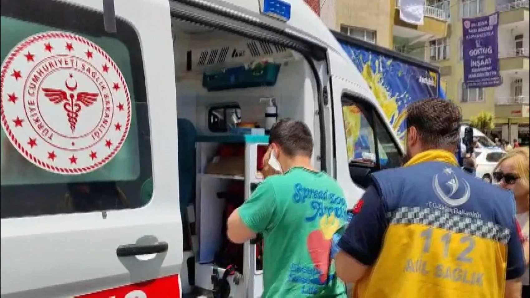 Güngören'de kentsel dönüşüm binasında doğalgaz patlaması
