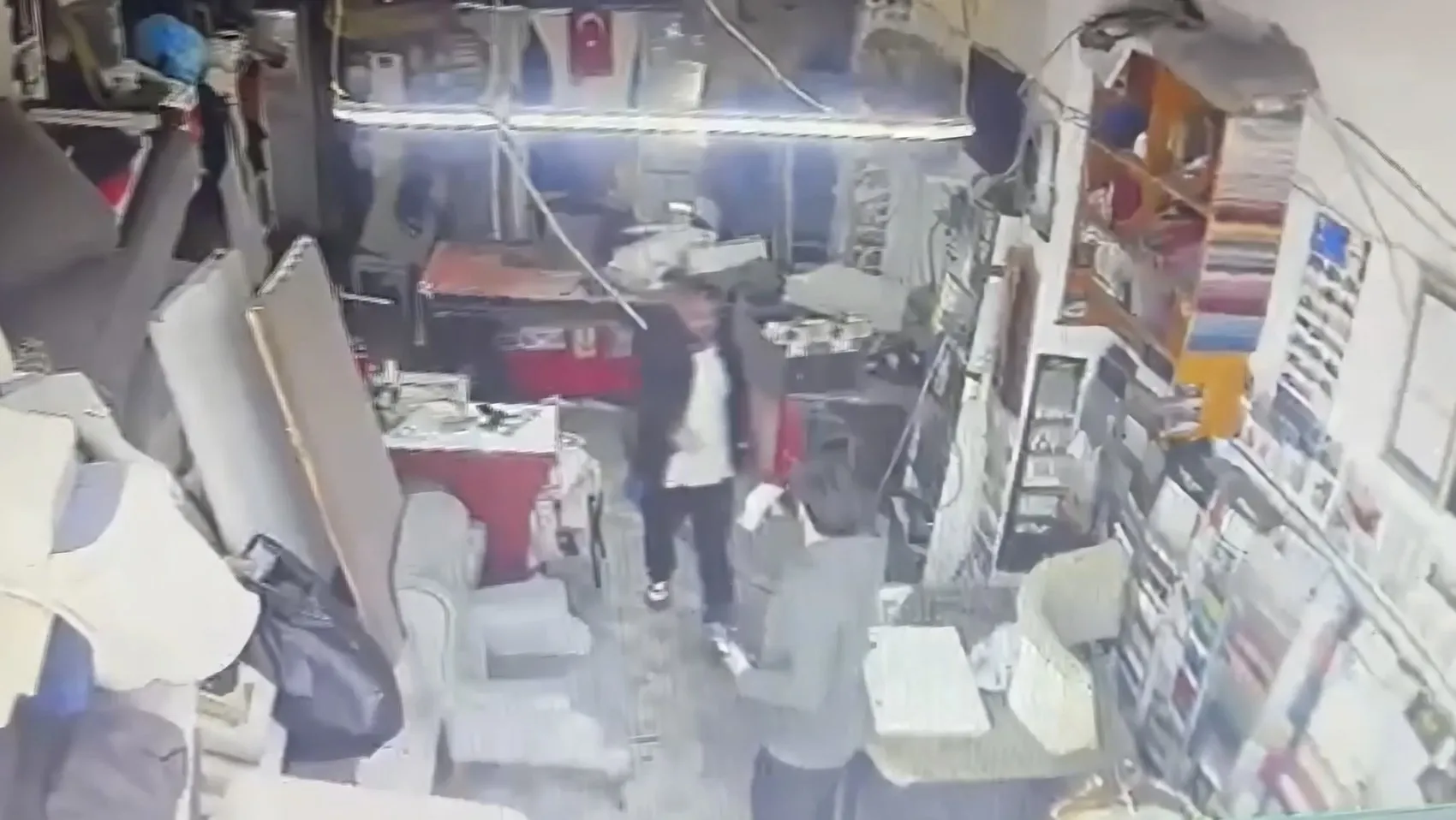 Sarıyer'de yemek borcu kavgası kanlı bitiyordu