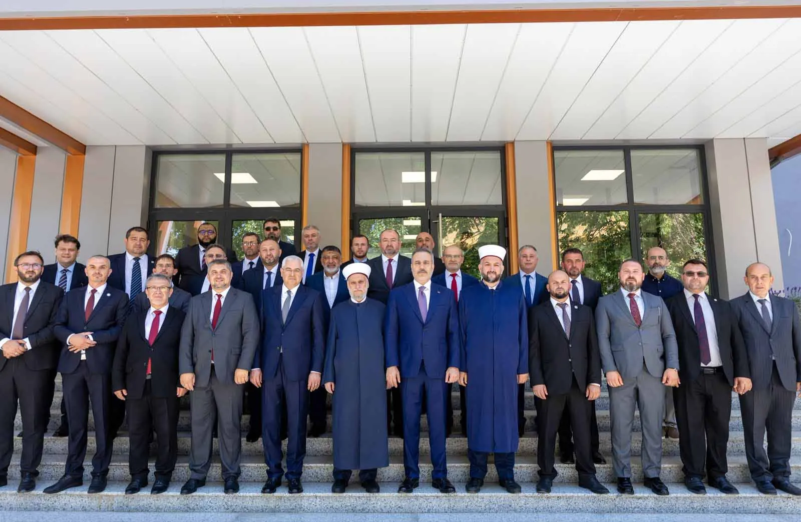 Dışişleri Bakanı Hakan Fidan Sofya’da mezuniyet törenine katıldı