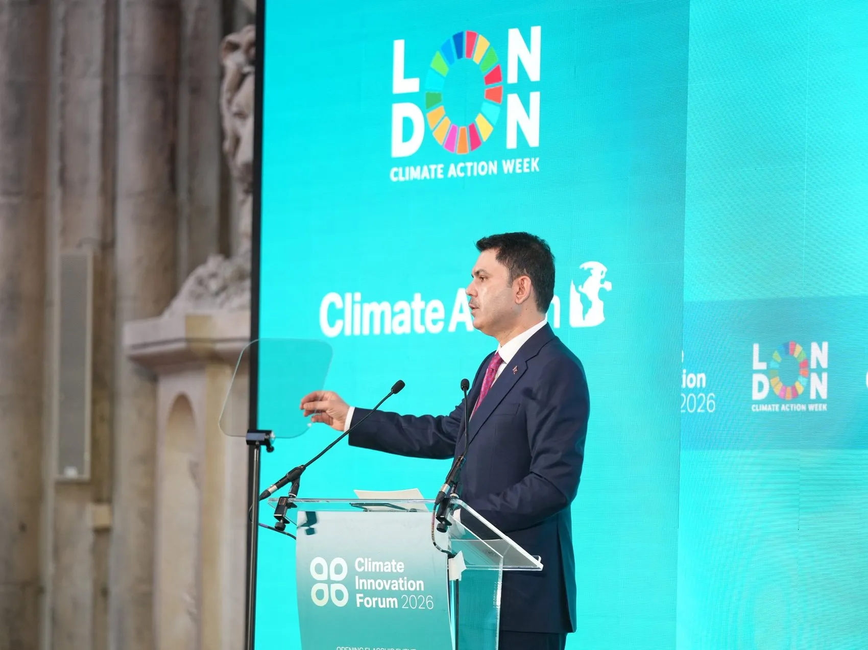 Murat Kurum Londra’da yeşil enerji için rotayı çizdi
