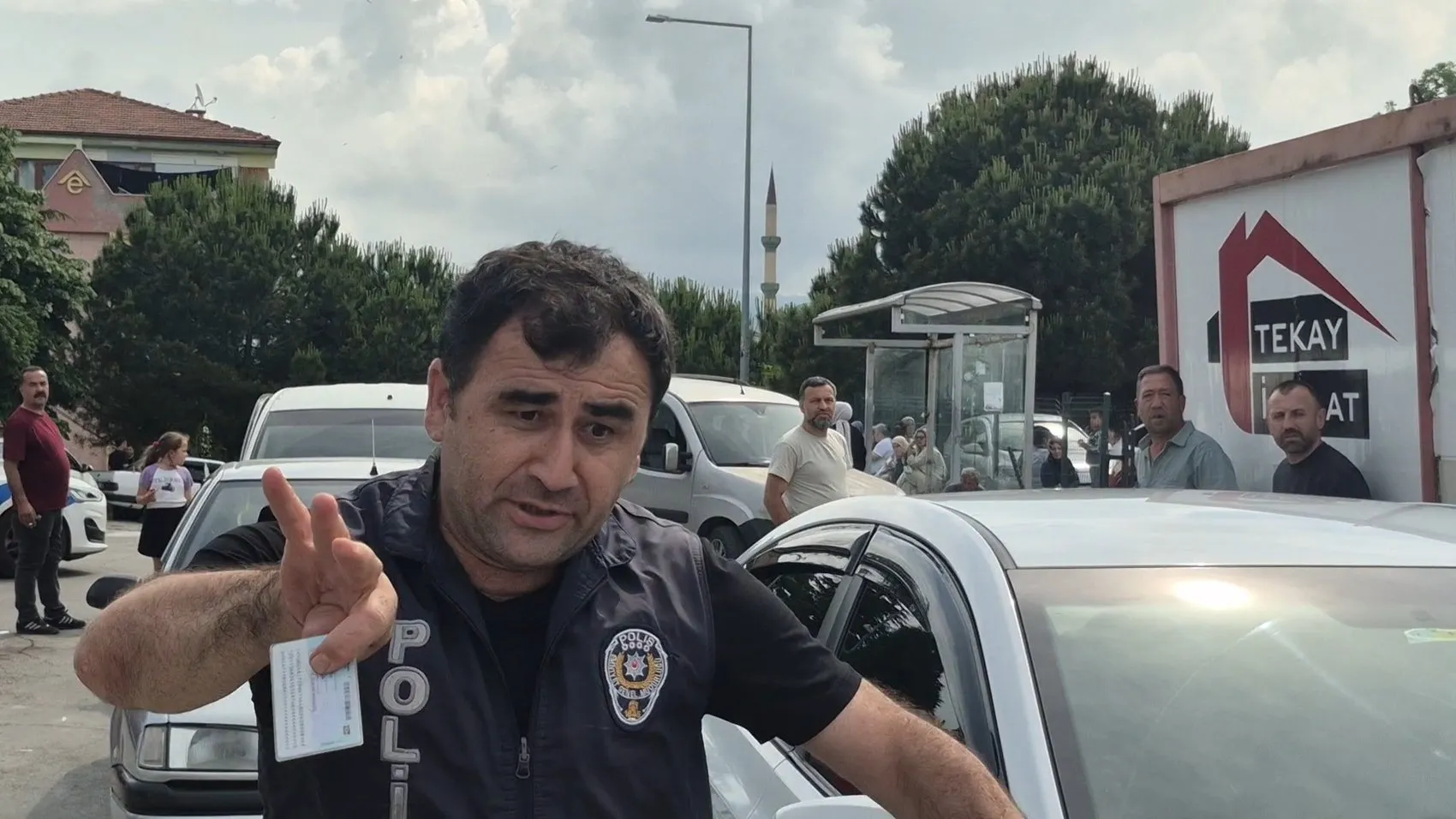 LGS heyecanında büyük panik Kardeşinin kimliğiyle sınava gelince