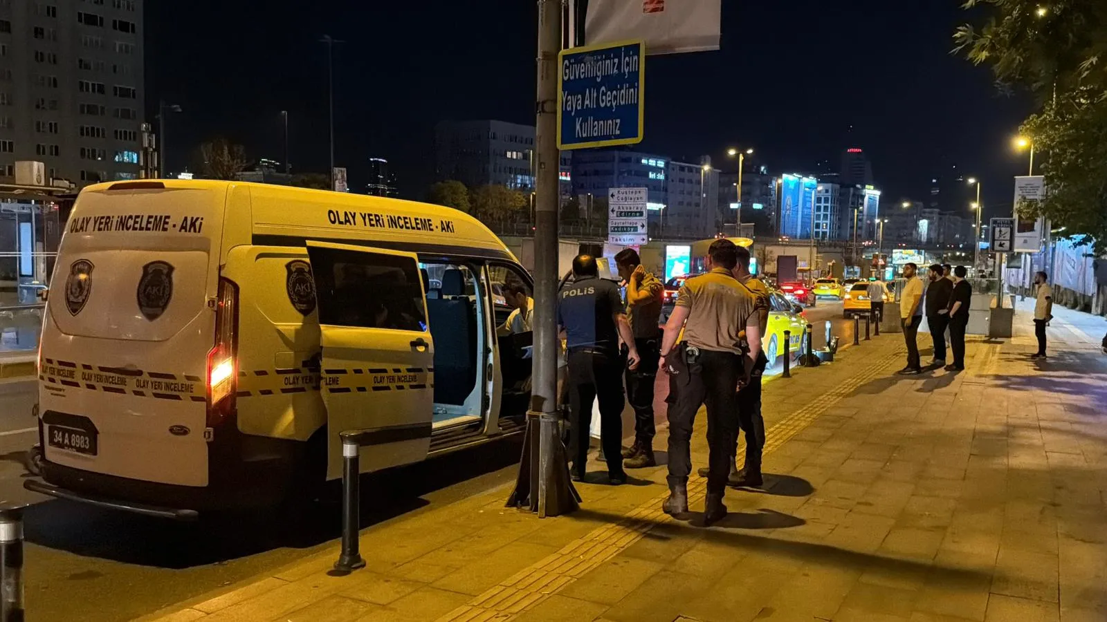Şişli'de taksi şoförüne dehşet anları