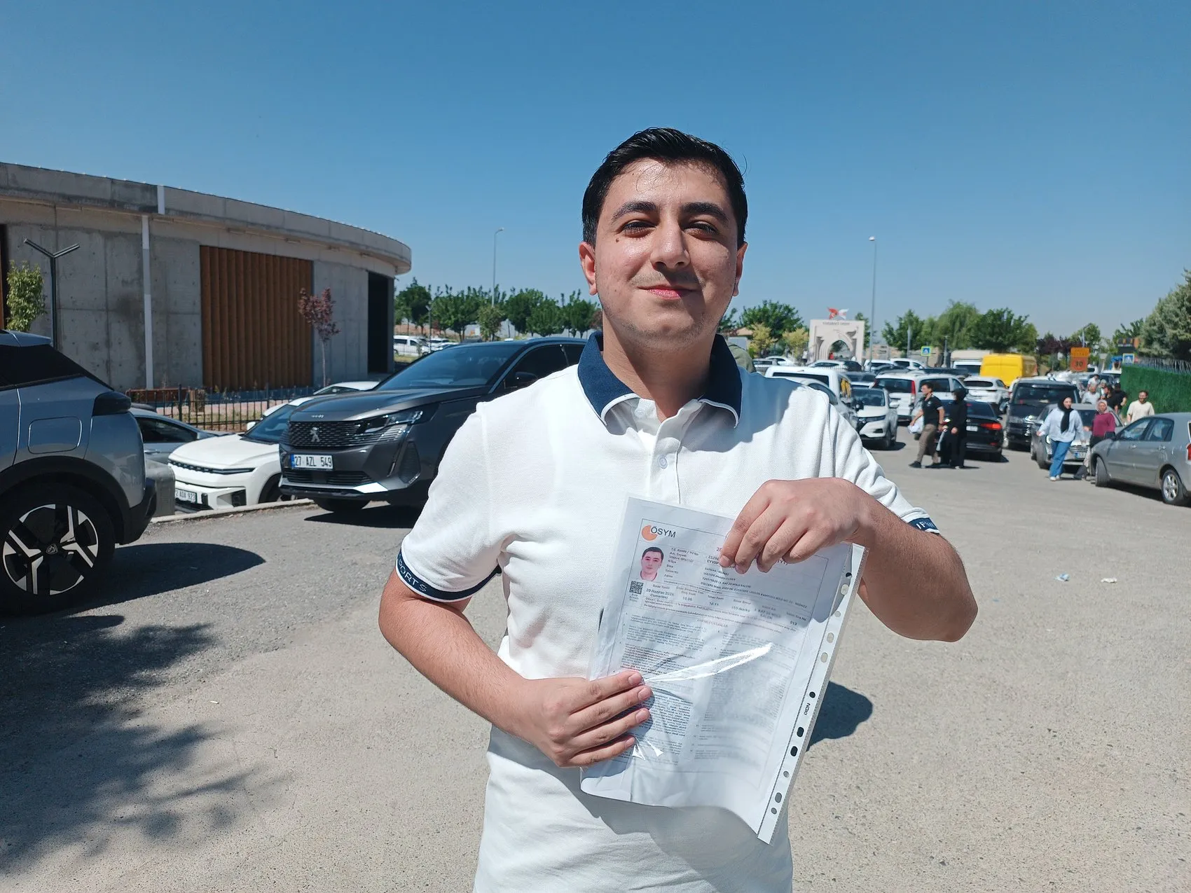 Batman üniversite hayali için sınav merkezlerine akın etti