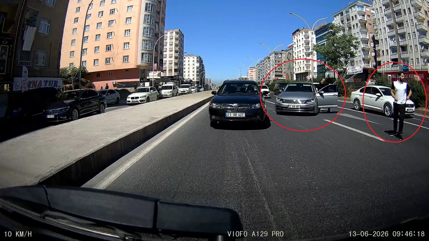 Diyarbakır trafiğinde saniyelerle ölçülen kaza tehlikesi