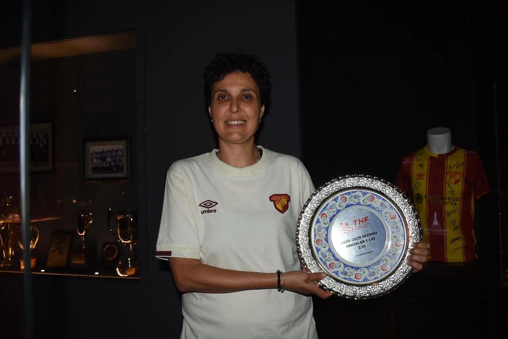 Göztepe'nin emaneti artık Gonca Nahçıvanlı'ya emanet