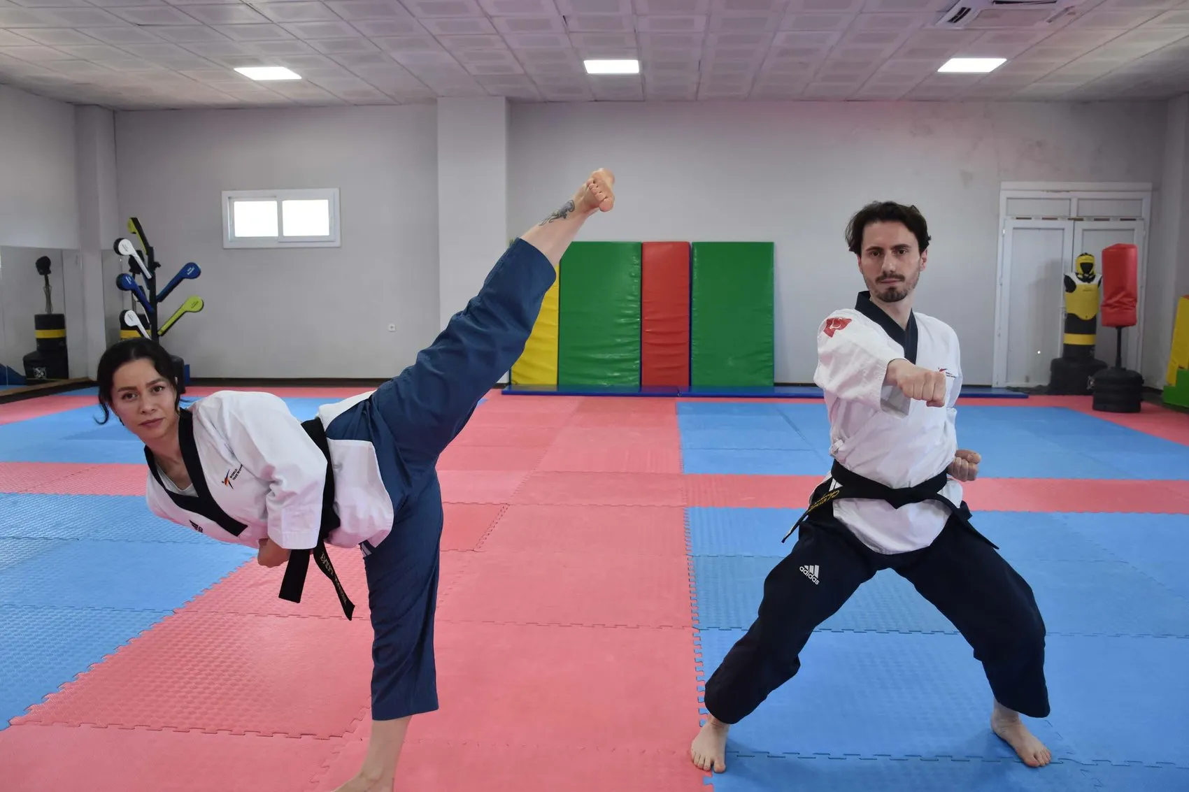 İzmirli sporcu çift Londra’dan altın madalya ile döndü