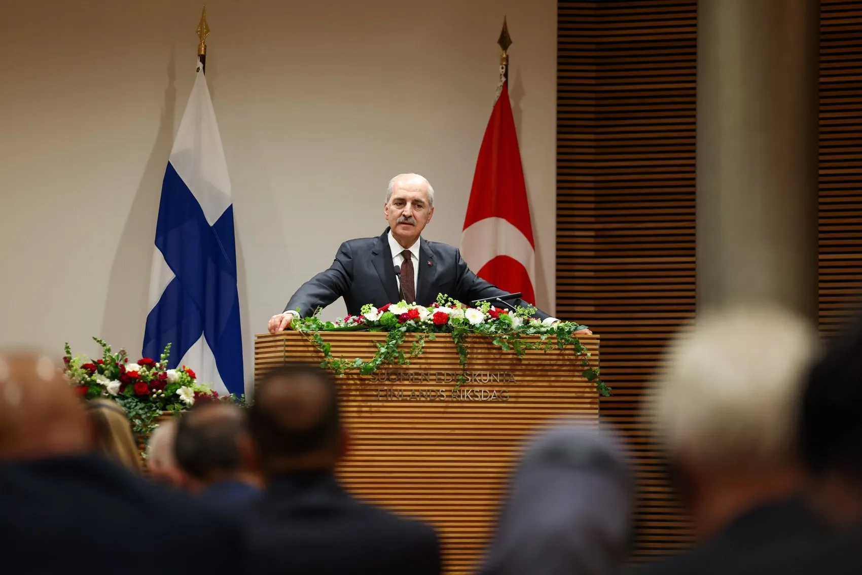 Kurtulmuş Avrupa’ya seslendi Türkiye sizin için yük değil zenginliktir