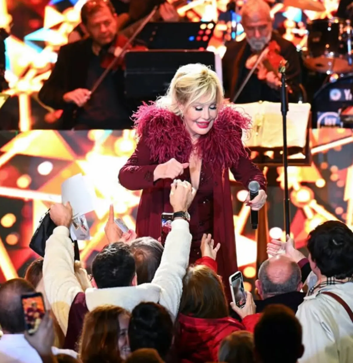 Emel Sayın konserlerini peş peşe iptal etti! Üzen haber geldi 2