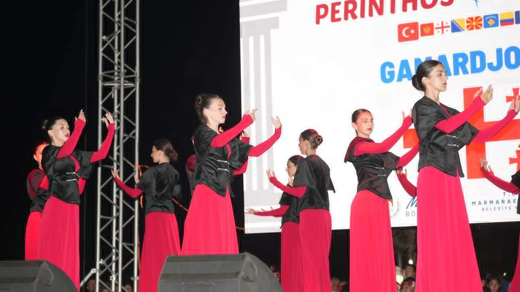Tekirdağ dünya kültürlerini ağırlıyor