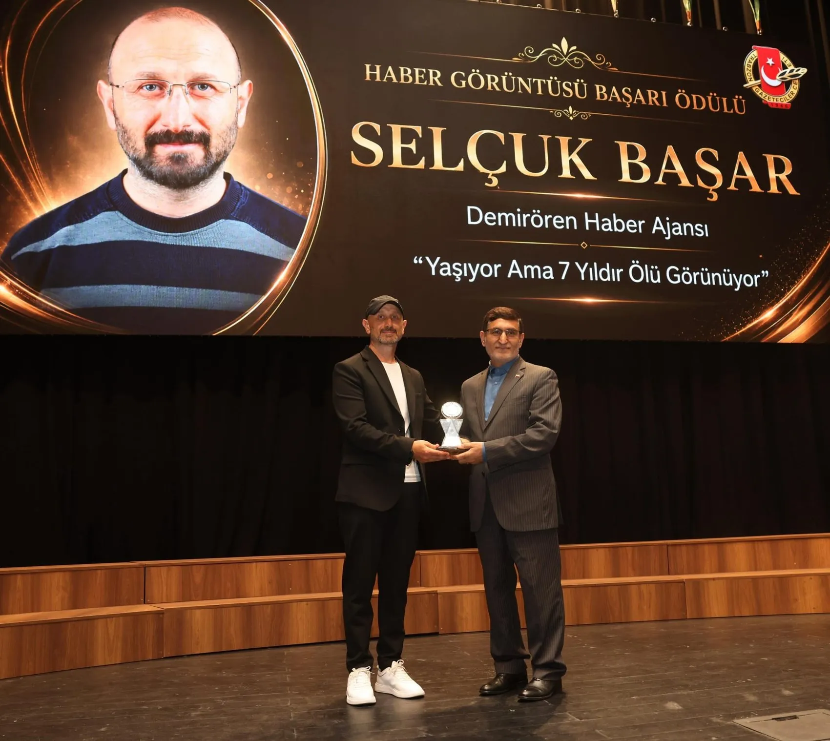 Trabzonlu gazeteciler yılın başarılı isimleri seçildi