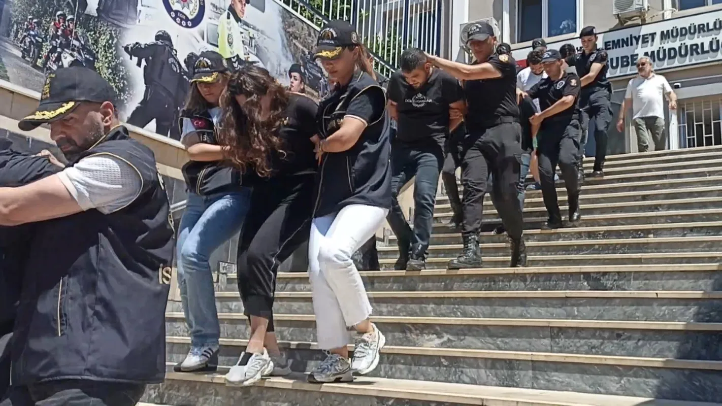 Kartal’daki cinayet zanlıları 10 araç değiştirerek kaçmaya çalıştı