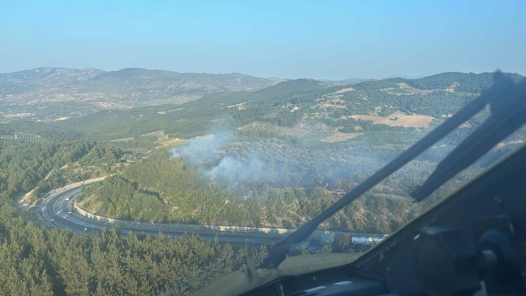 Bilecik'te tarım arazisinde başlayan yangın ormana sıçradı