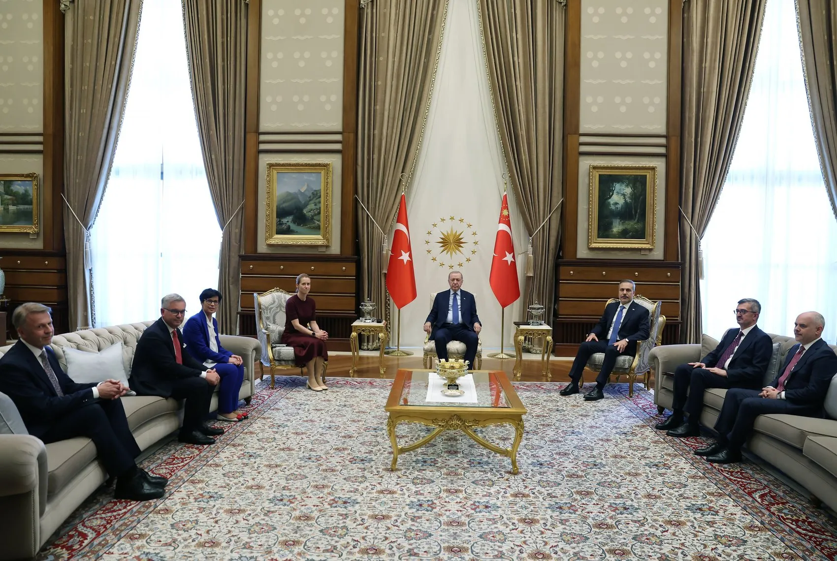 Erdoğan ve Kallas Ankara'da masaya oturdu