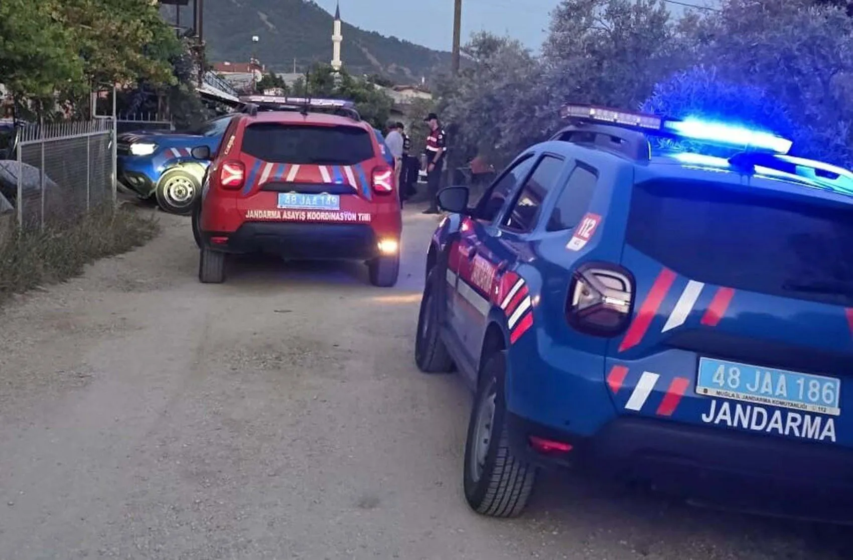 Fethiye'de komşu cinayeti Bahçe kapısı sesi bir aileyi yıktı