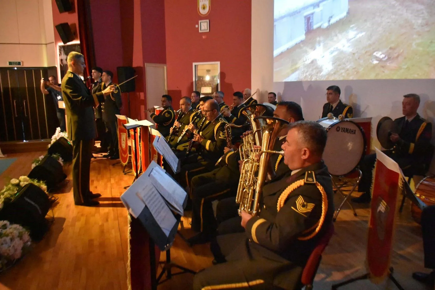 Türk Kara Kuvvetleri İzmir’de 2235’inci yaşını kutladı
