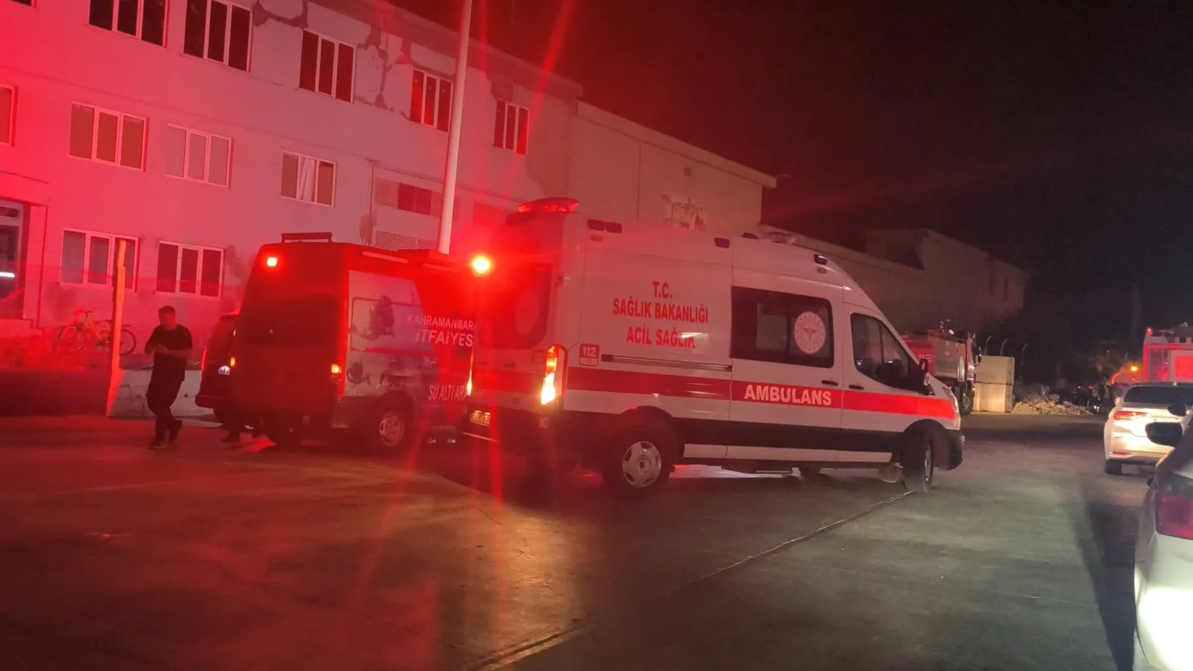 Kahramanmaraş'taki tekstil fabrikasında alevler yükseldi