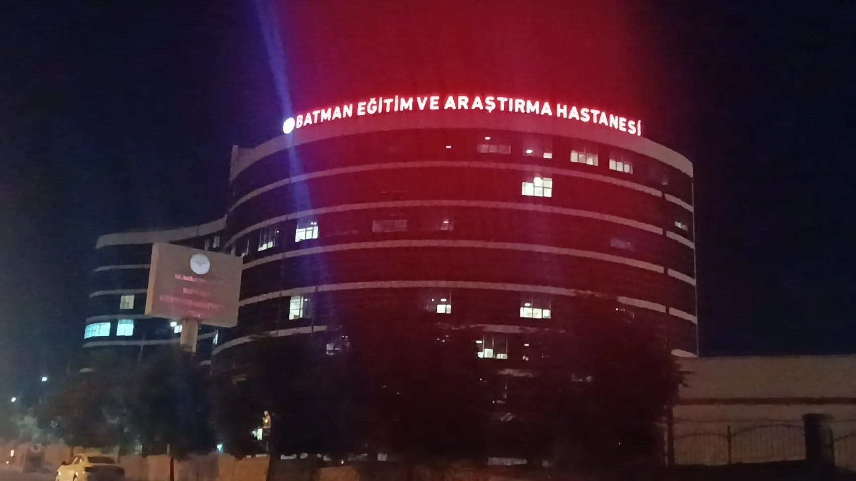 Batman'da sokaktaki çatışma masum bir genci vurdu