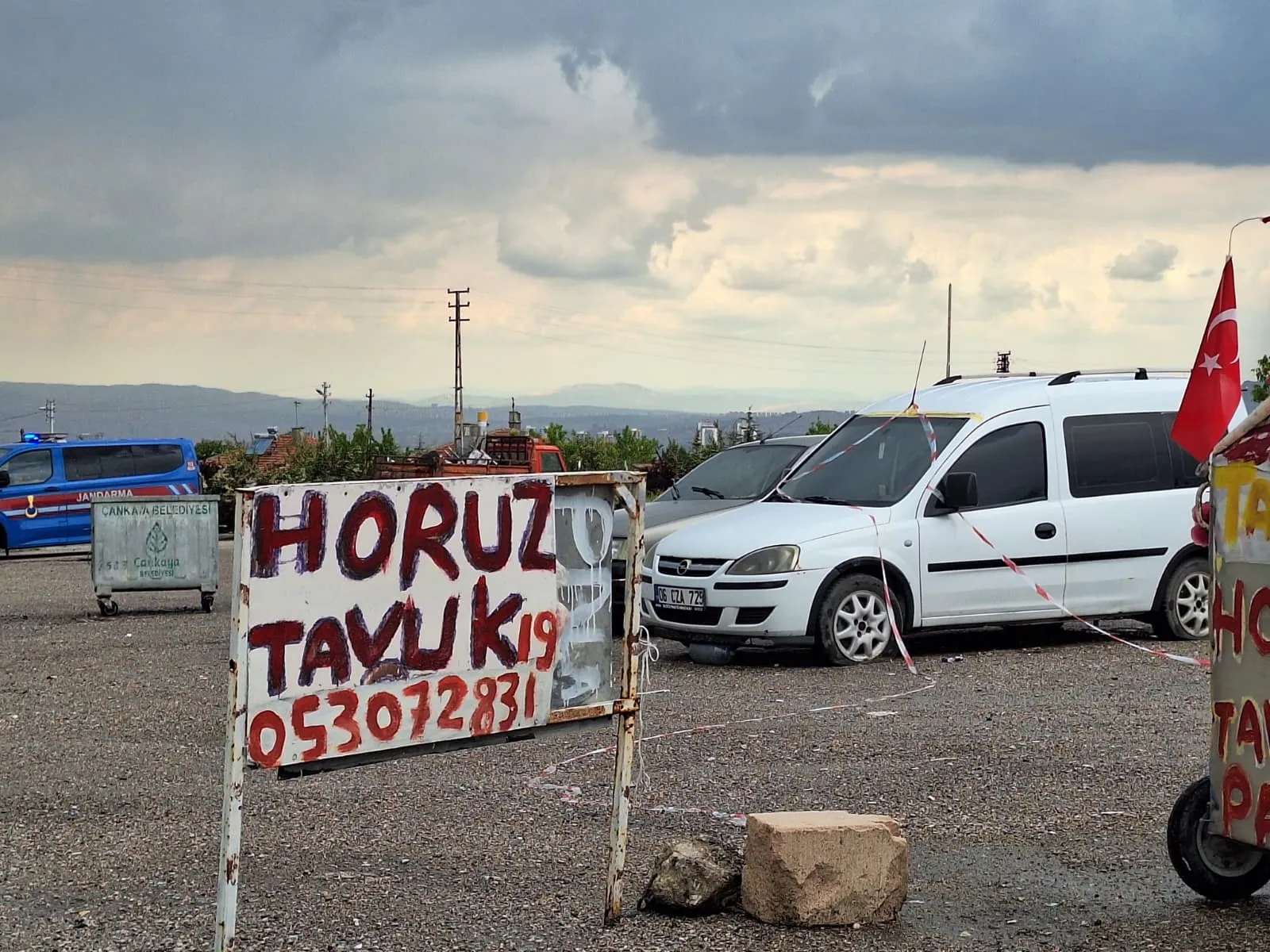 Ankara'da dehşet anları Seyyar satıcı esnaf çifti vurdu