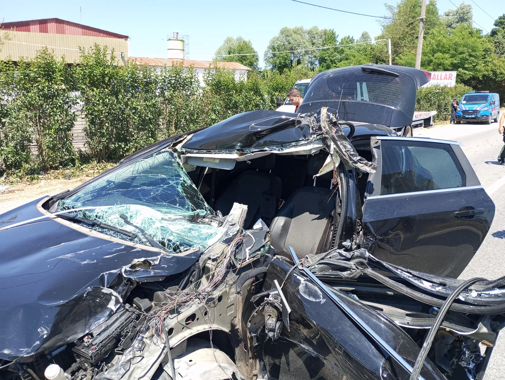 Samsun Çarşamba yolunda otomobil TIR'a arkadan çarptı
