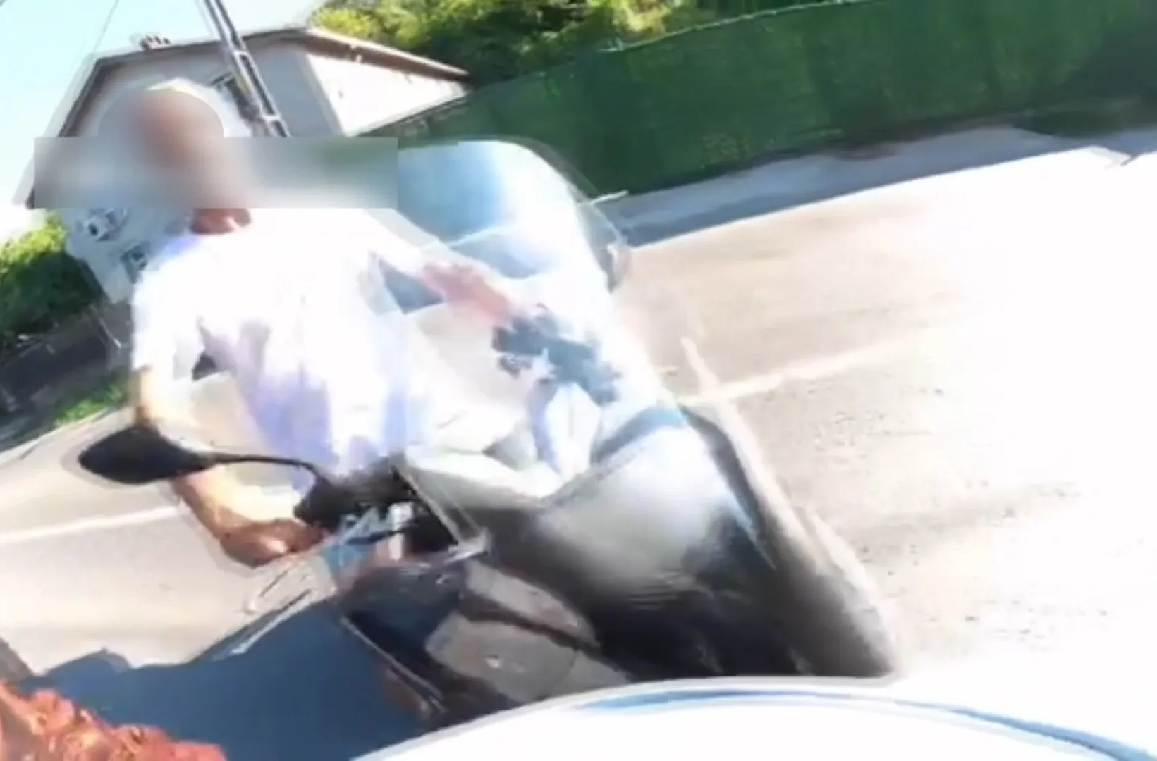 Beykoz'da trafikte dehşet Motosikletli sürücüye çarptı