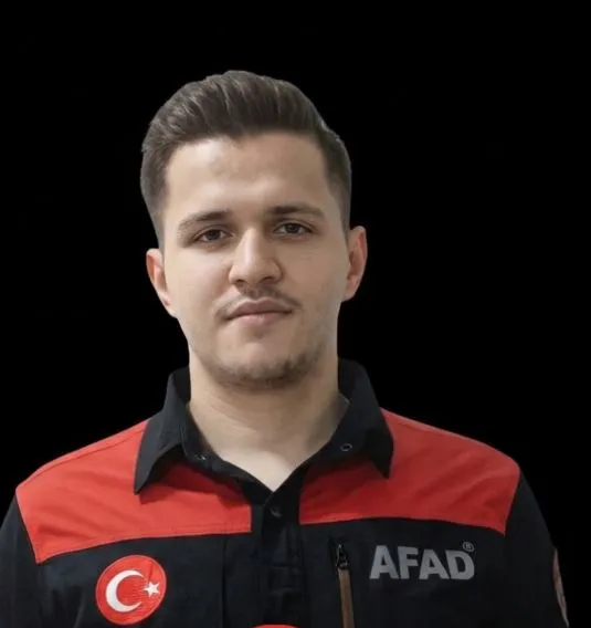 Rize’de acı kaza Kayıp genci arayan AFAD botu devrildi