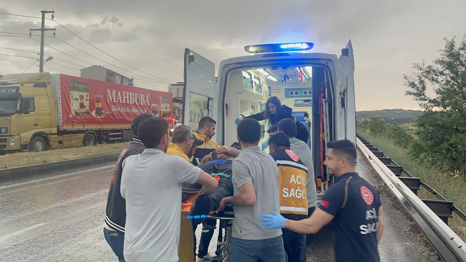 Manisa Kula'da tiner yüklü TIR faciası 2 kişi hayatını kaybetti