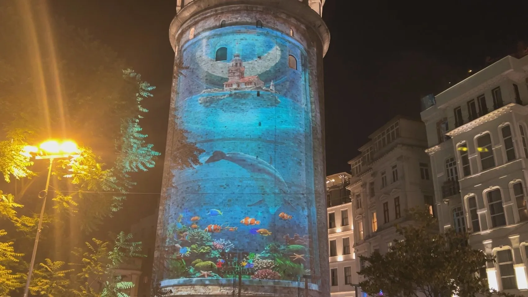 Galata Kulesi bu kez çevre bilinci için ışıklandı