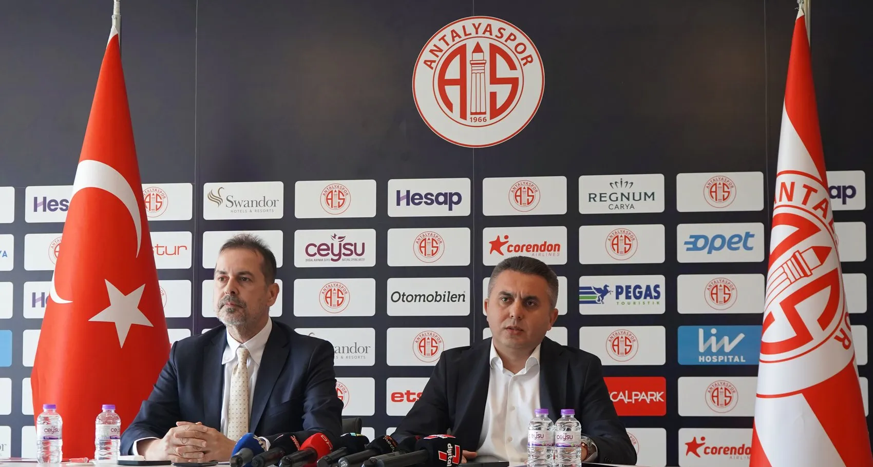 Antalyaspor'da yönetim bayrağı devrediyor