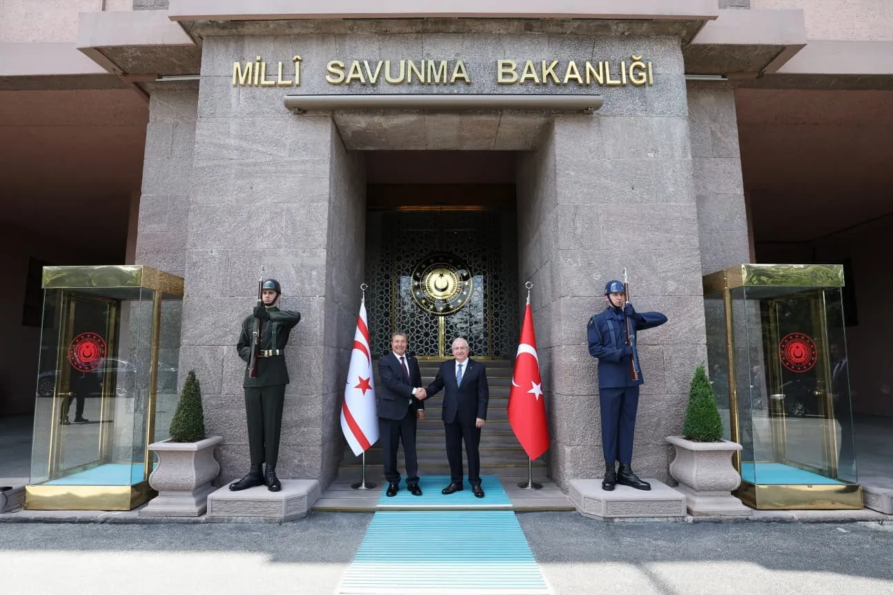 Bakan Güler Ankara’da KKTC Başbakanı Üstel’i ağırladı