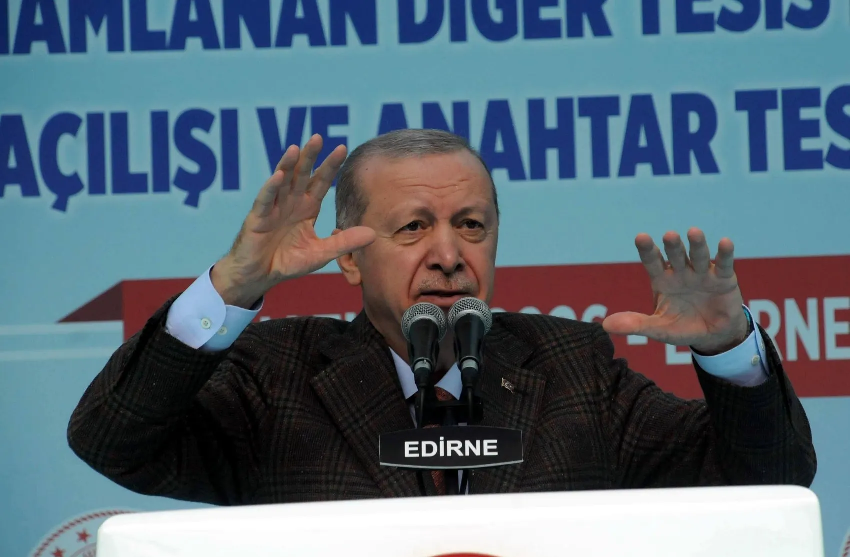 Erdoğan vekilleri militanlıkla suçladı