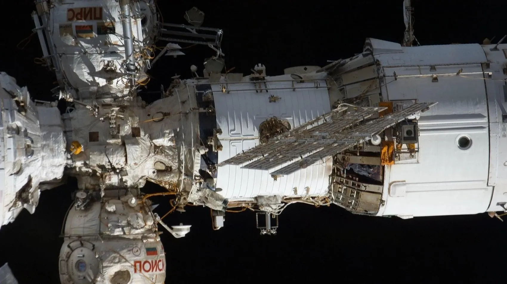 ISS'de Rusya ile NASA arasında kriz: Astronotlar kapsüle sığındı