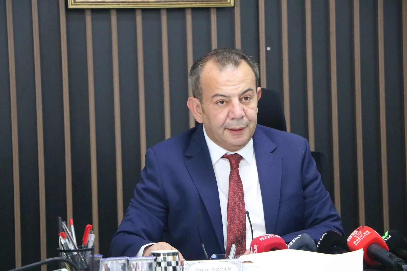 Tanju Özcan hakkında yeni cinsel saldırı suçlamasıyla tutuklama kararı
