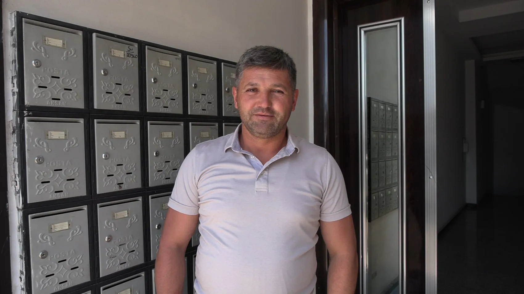 Bolu’da çöp eve dönen daireden 6 kedi kurtarıldı