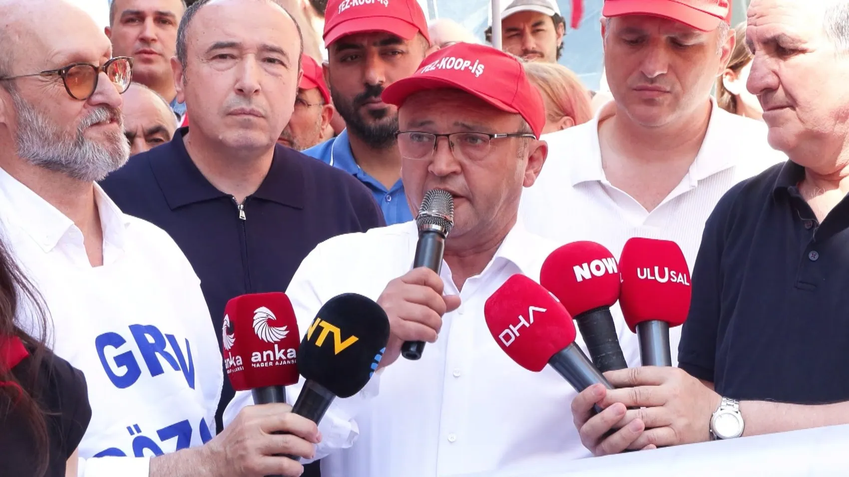 İtalyan Lisesi'nde 123 günlük grev bitti