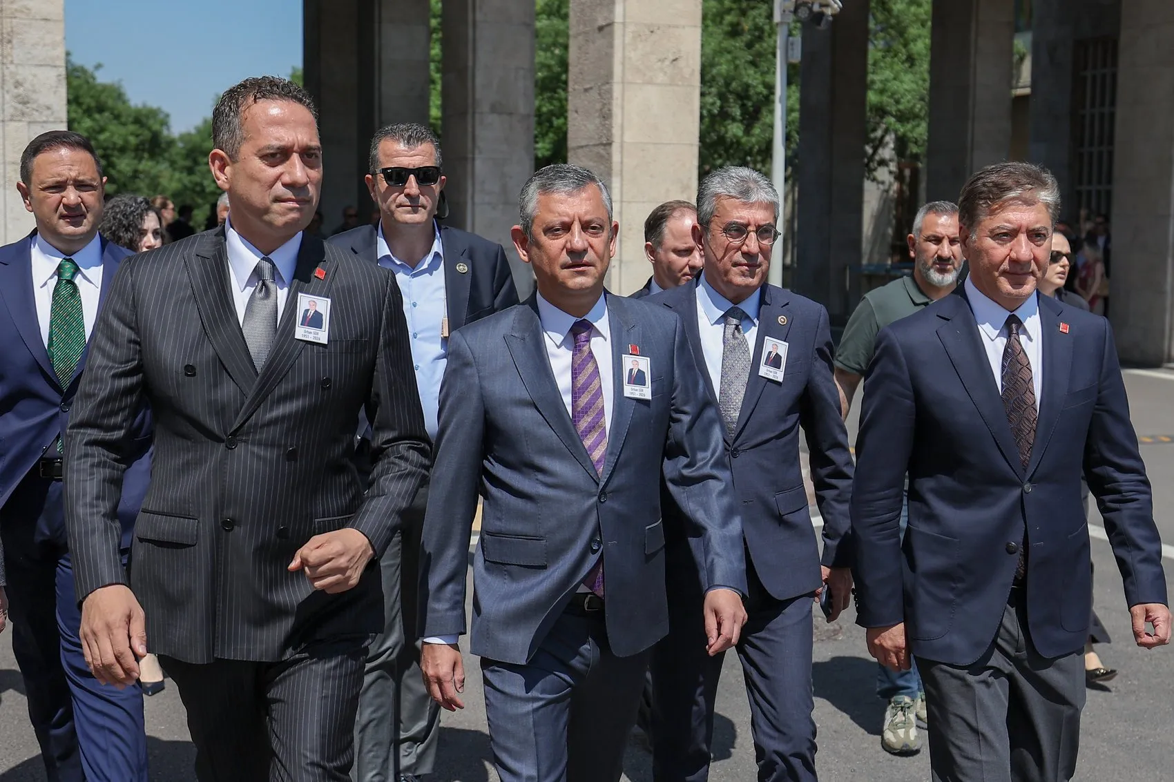 Kılıçdaroğlu ve Özel Meclis’teki cenaze töreninde bir araya geldi