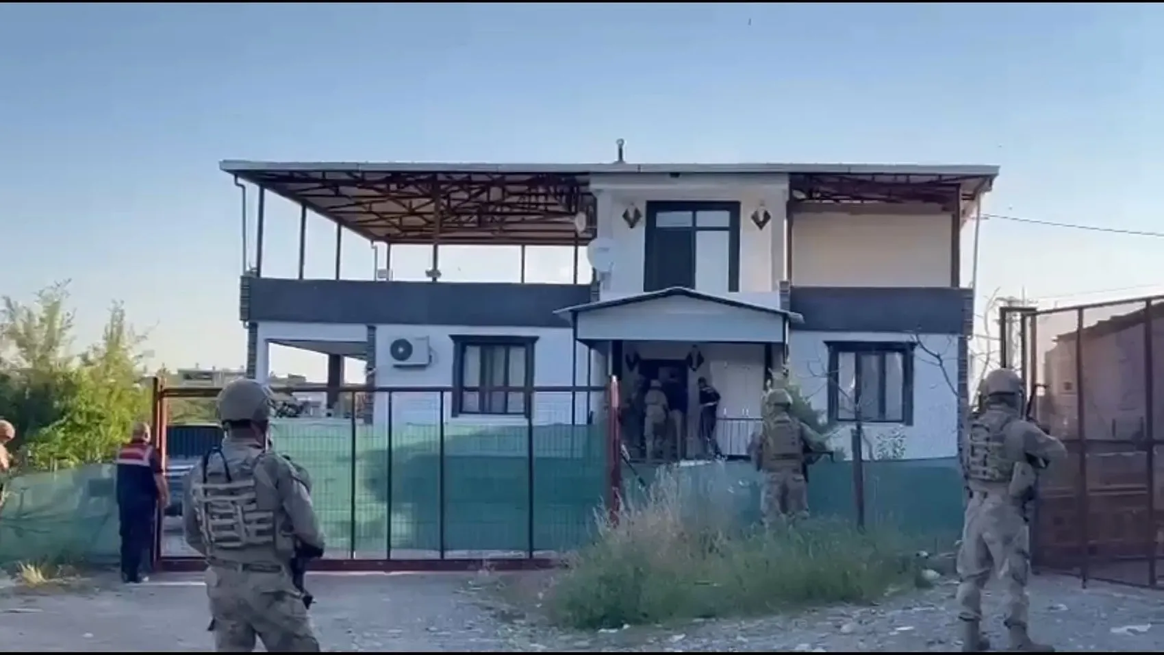 Yasa dışı bahis şebekesine 5 ilde büyük darbe