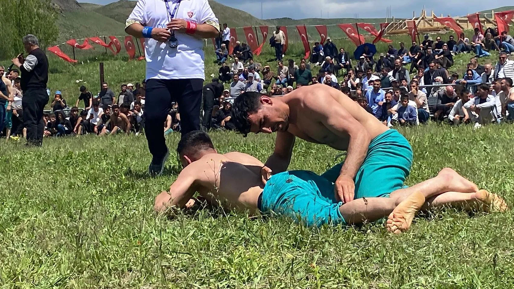 Kars’ta bir asırlık gelenek er meydanına taşındı