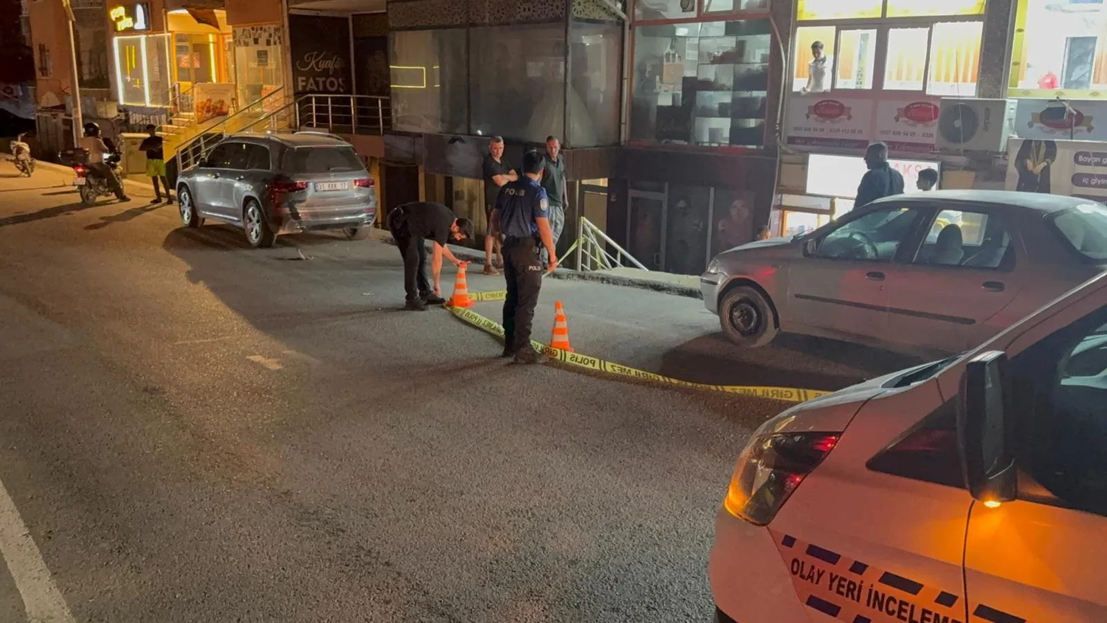 Reyhanlı'da gece yarısı iş yerine silahlı baskın