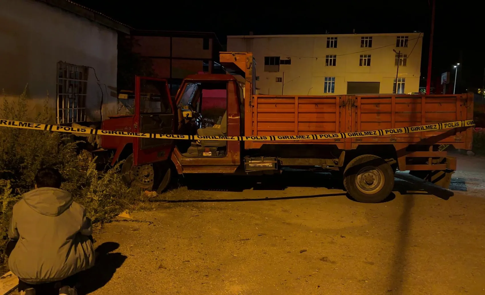Erzurum'da park halindeki kamyonetin çarptığı 5 yaşındaki çocuk hayatını kaybetti