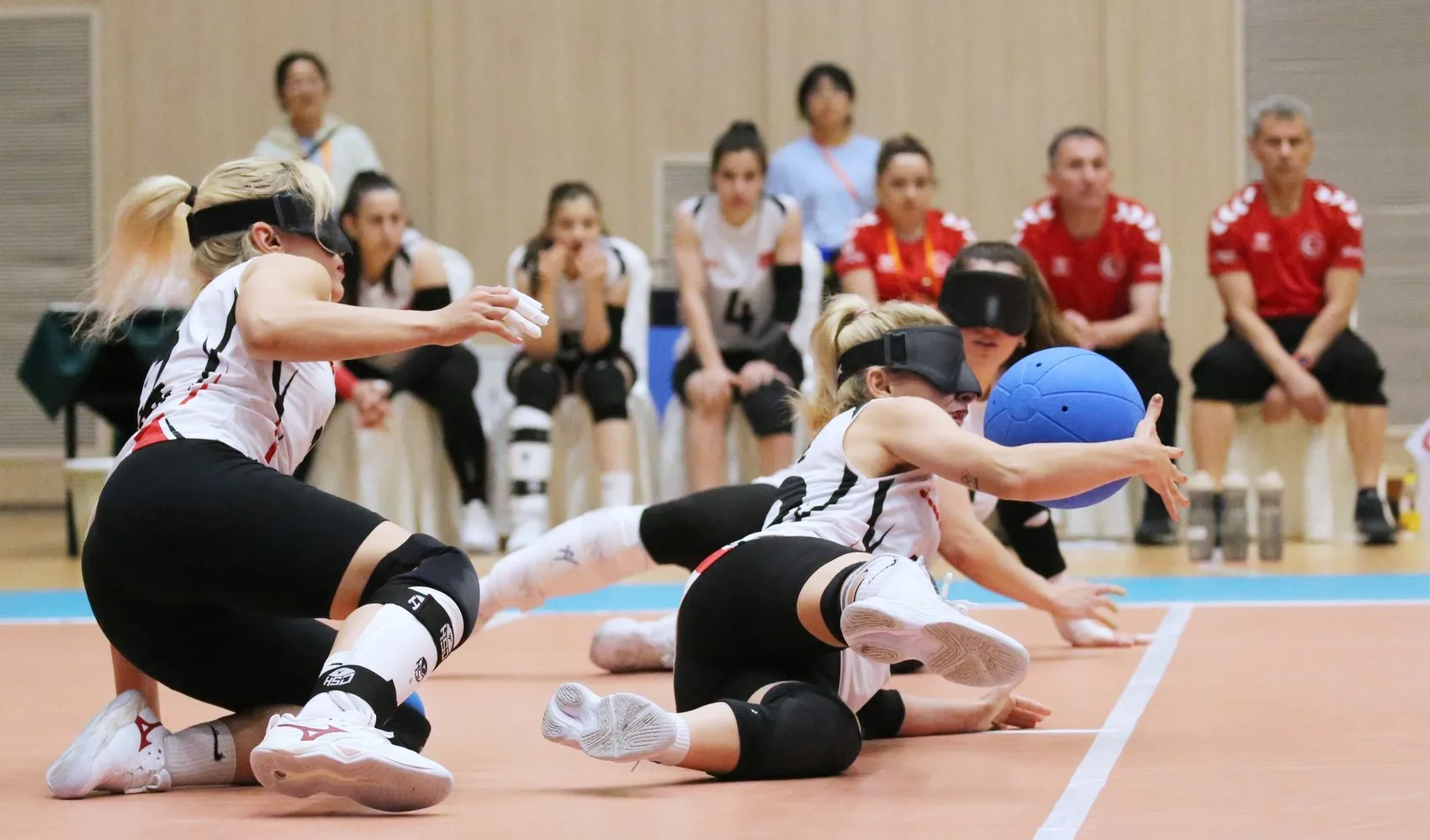 Milli kadınlar Brezilya engelini aşıp yarı finale yükseldi
