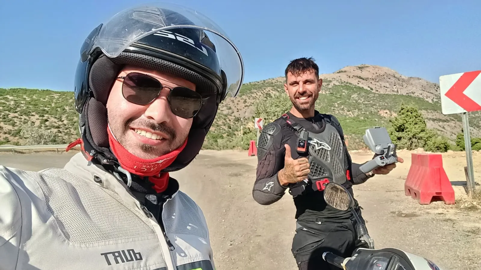 Küçük motoruyla 81 ili karış karış geziyor